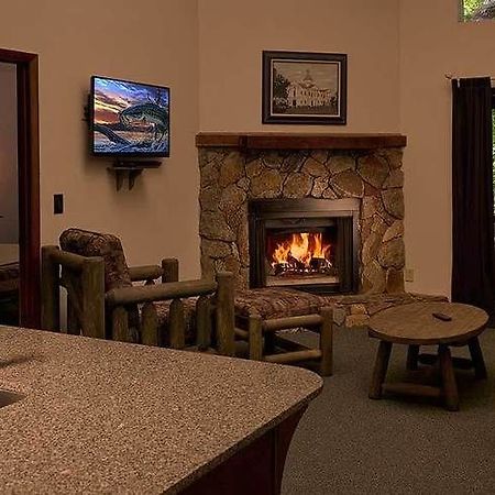 Twin Lakes Camp Resort 德芬阿克泉 外观 照片